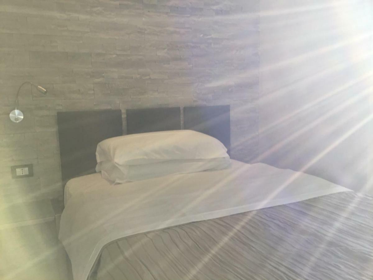 A 2 Passi Da Bed and Breakfast Foggia Buitenkant foto